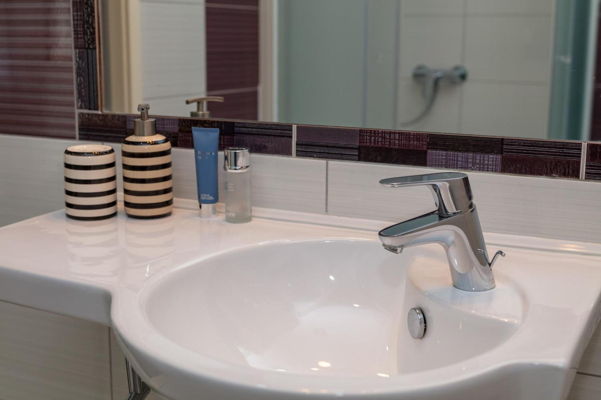 Apartments Bubalo 오미스 외부 사진