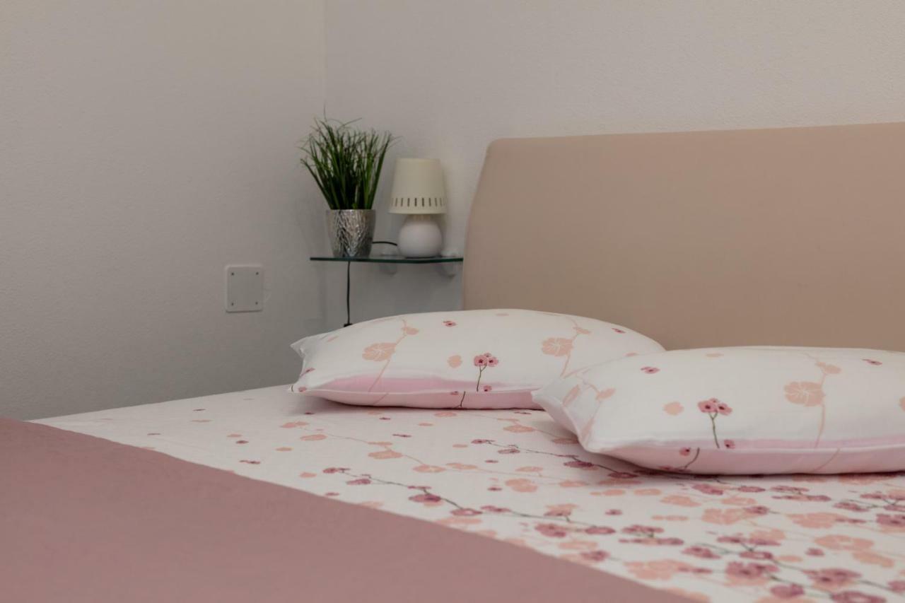 Apartments Bubalo 오미스 외부 사진