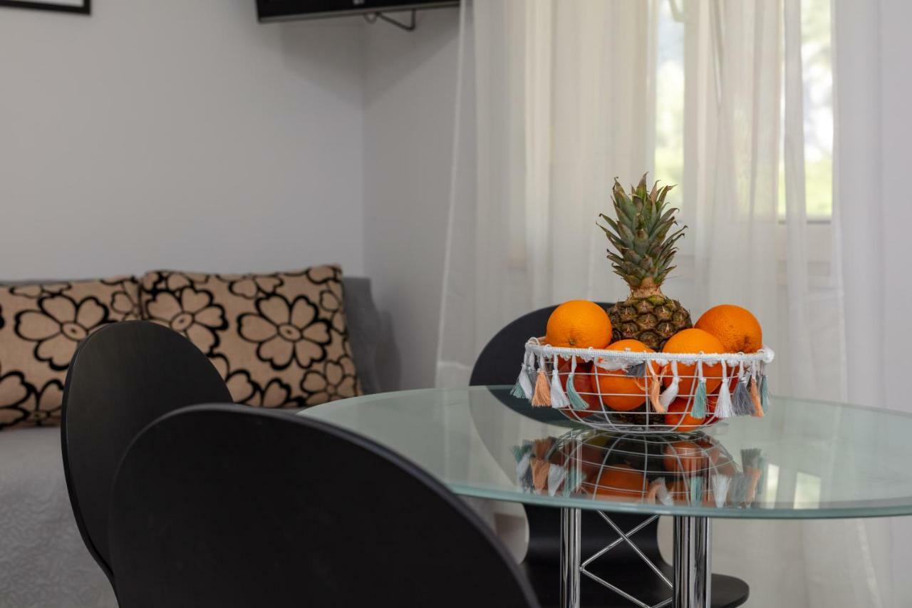 Apartments Bubalo 오미스 외부 사진